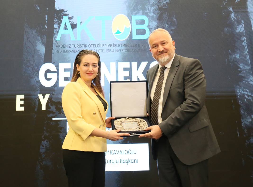 Antalya’da 9 Ayda 13,5 Milyon Turist Geldi 5